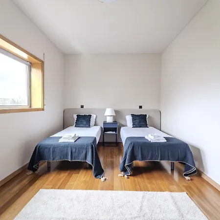 Maximus Design By House And People 아파트 브라가