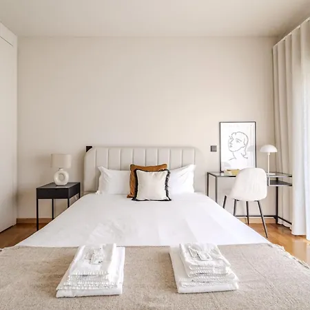 Maximus Design By House And People 아파트 *