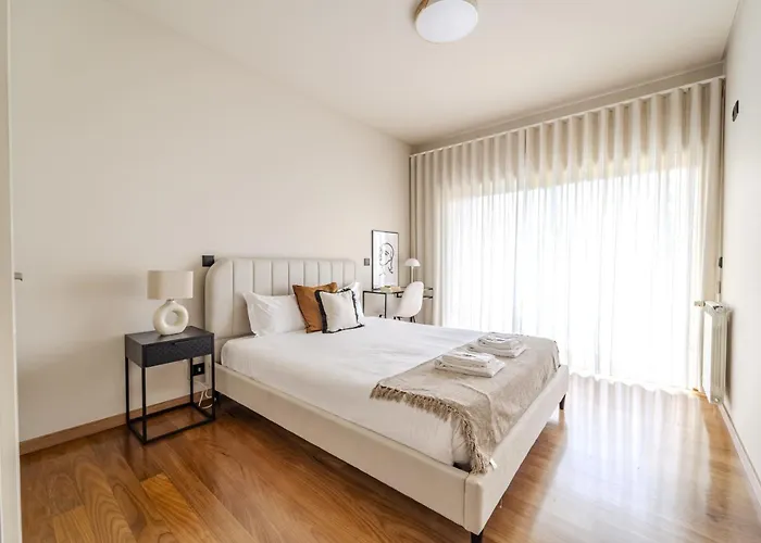 Maximus Design By House And People Braga